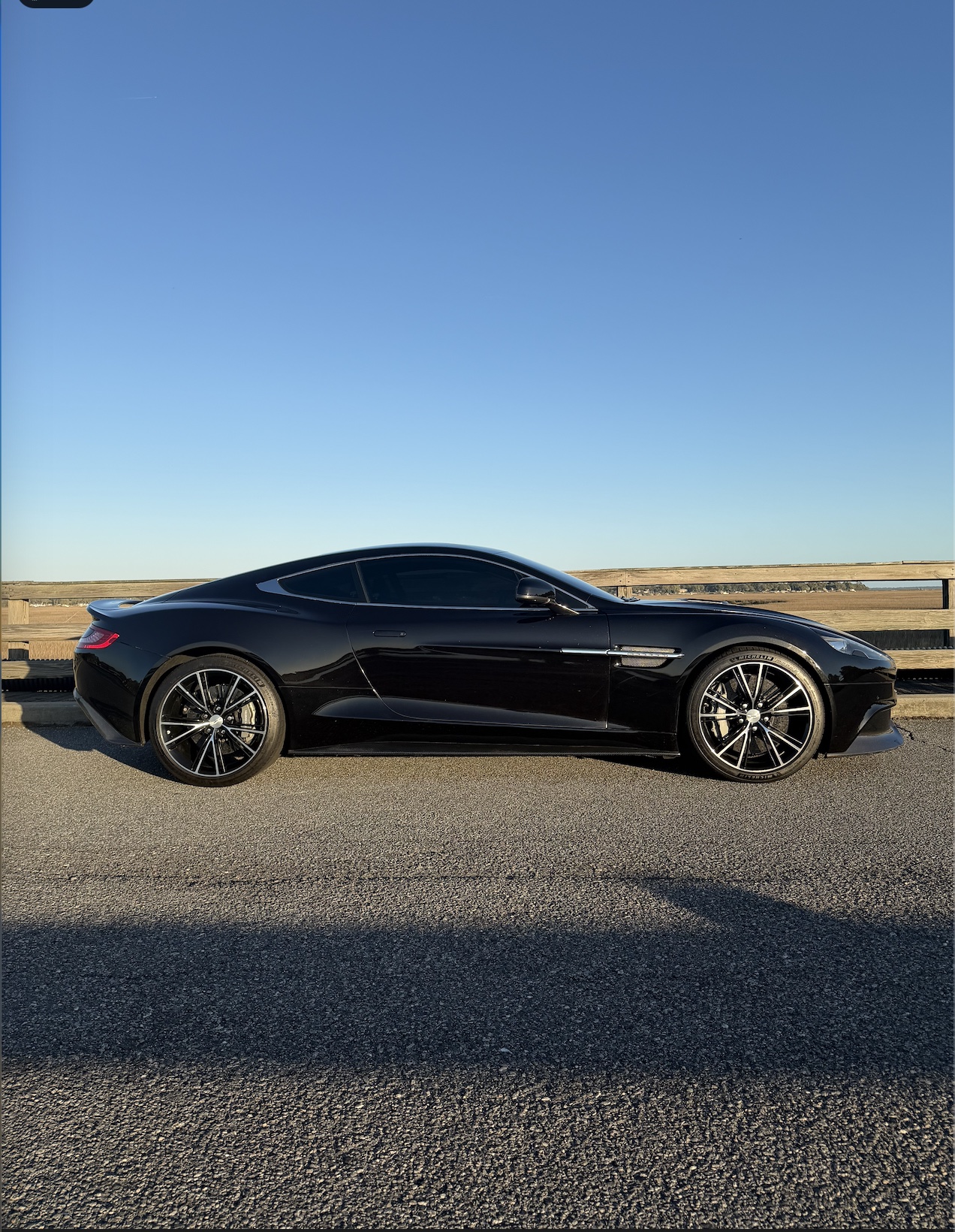 Aston Martin Vanquish — Side Profile